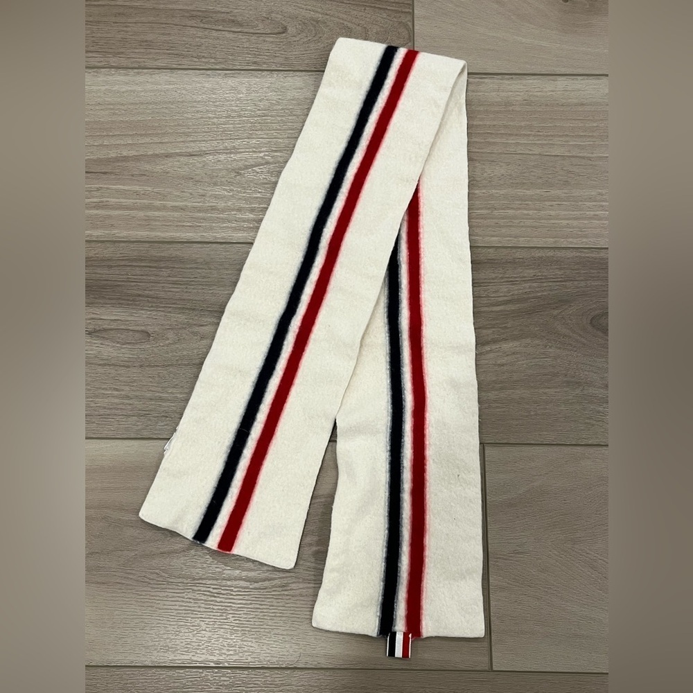 Thom Browne White Jersey Stitch Superfine Merino Wool Intarsia Stripe Scarf READ